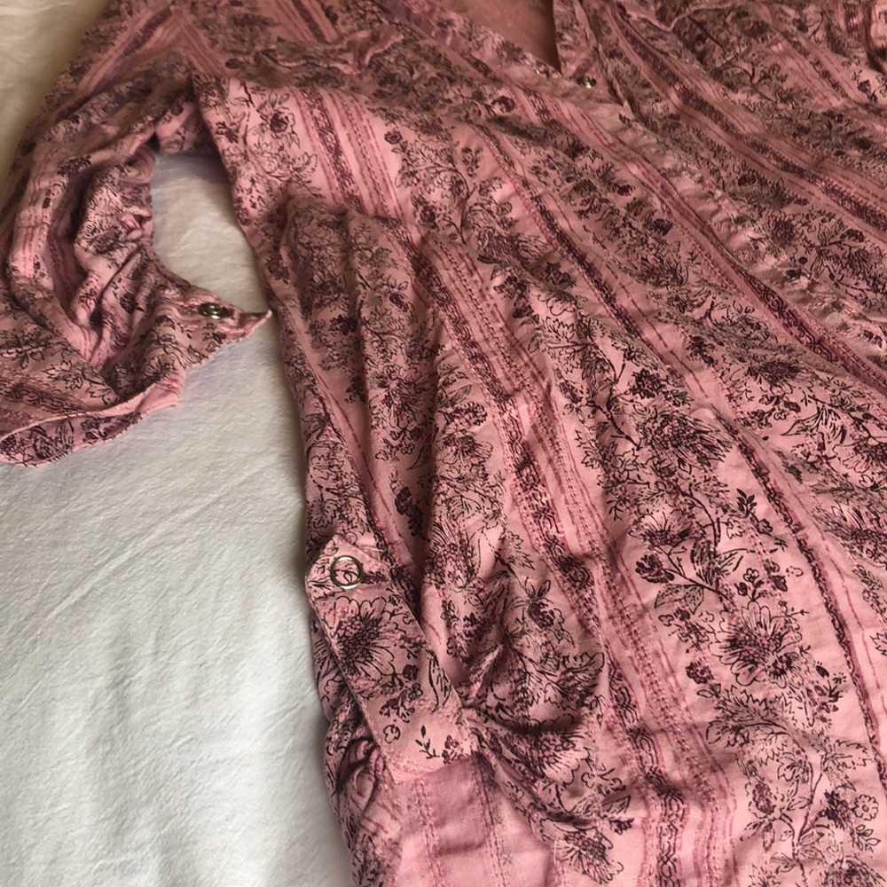 Pink button up - Picture 2 of 6